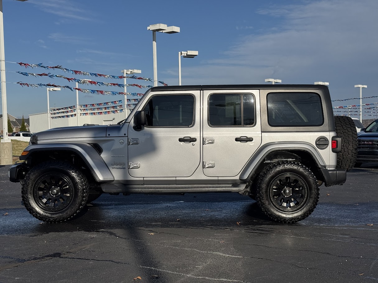 2020 Jeep Wrangler Unlimited Vehicle Photo in BOONVILLE, IN 47601-9633