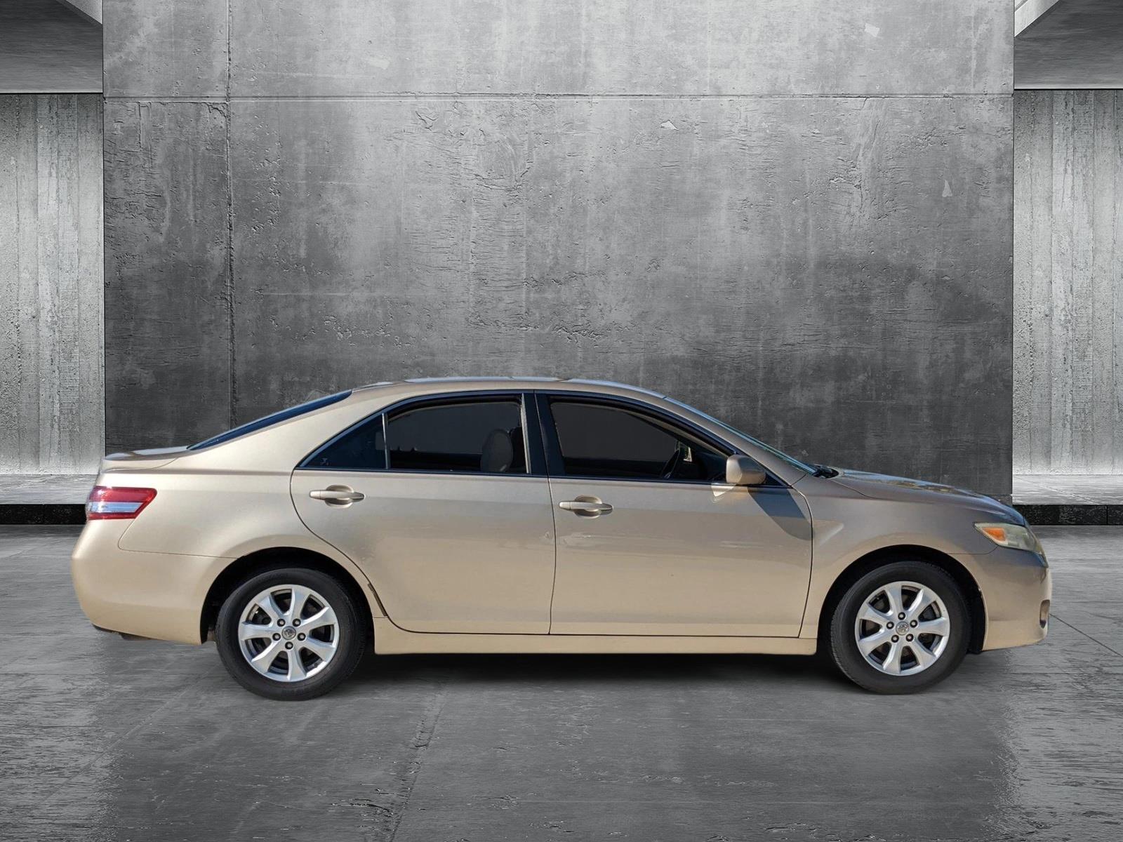 2011 Toyota Camry Vehicle Photo in Davie, FL 33331