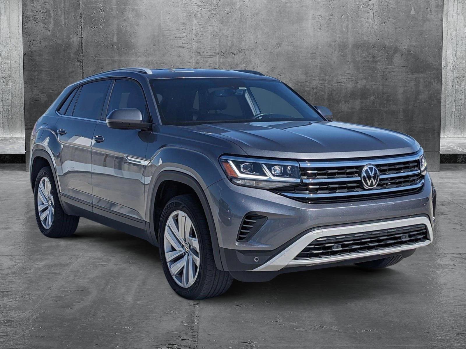 2022 Volkswagen Atlas Cross Sport Vehicle Photo in MIAMI, FL 33172-3015