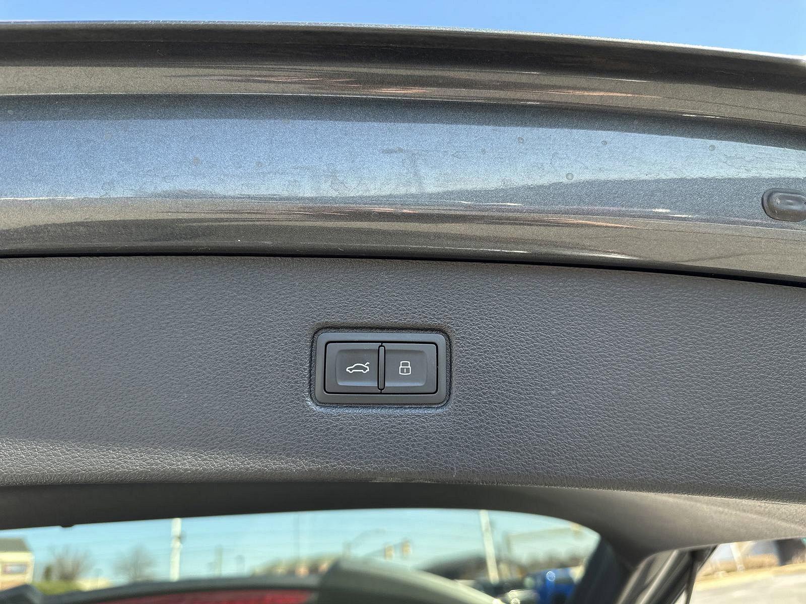 2024 Audi Q7 Vehicle Photo in Lancaster, PA 17601