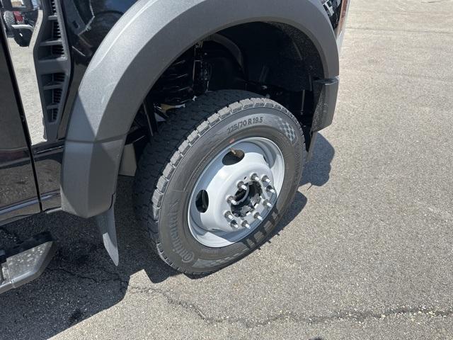 2025 Ford Super Duty F-550 DRW Vehicle Photo in Webster, MA 01570-1415