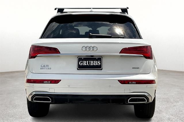 2024 Audi Q5 Vehicle Photo in Grapevine, TX 76051