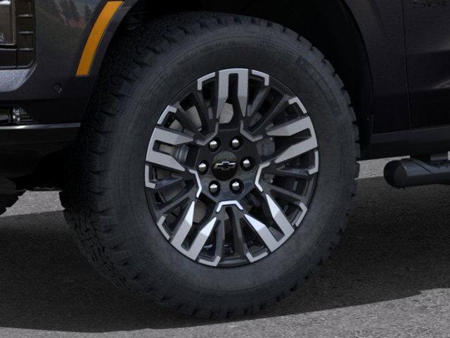 2025 Chevrolet Suburban Vehicle Photo in SELMA, TX 78154-1460