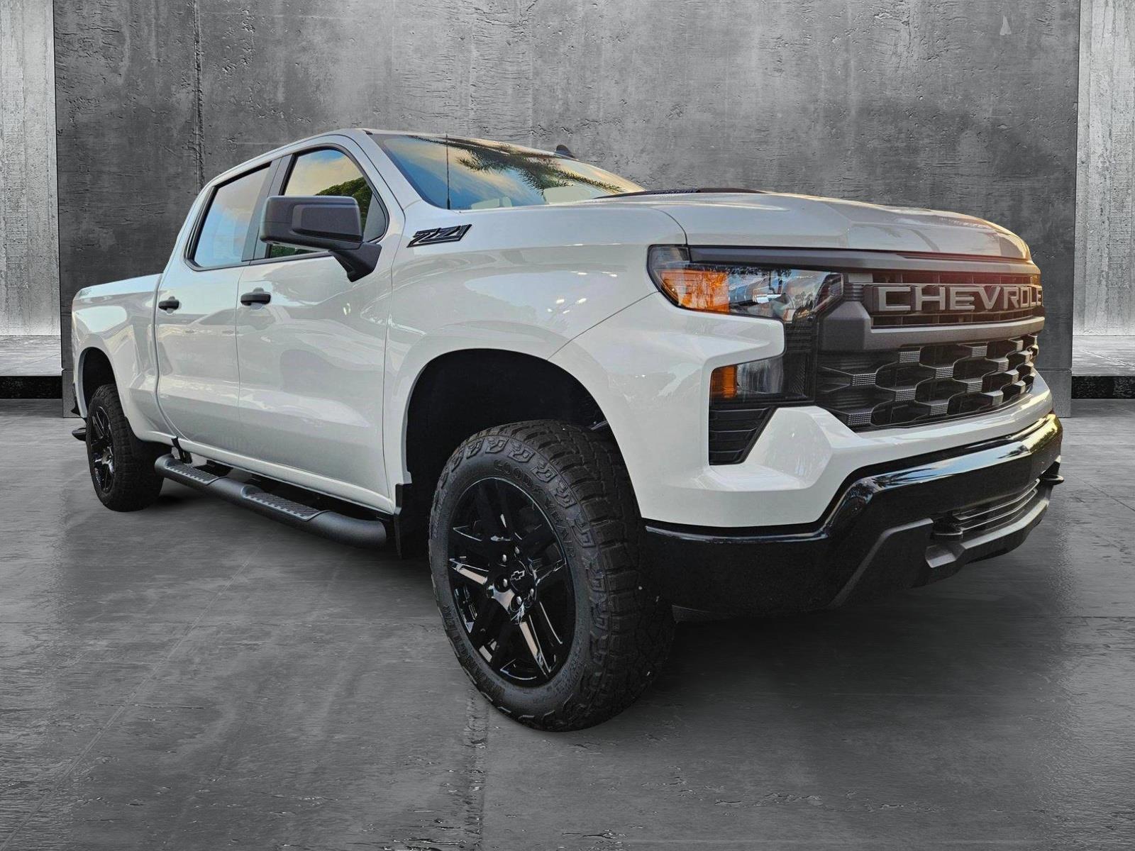 2025 Chevrolet Silverado 1500 Vehicle Photo in GREENACRES, FL 33463-3207
