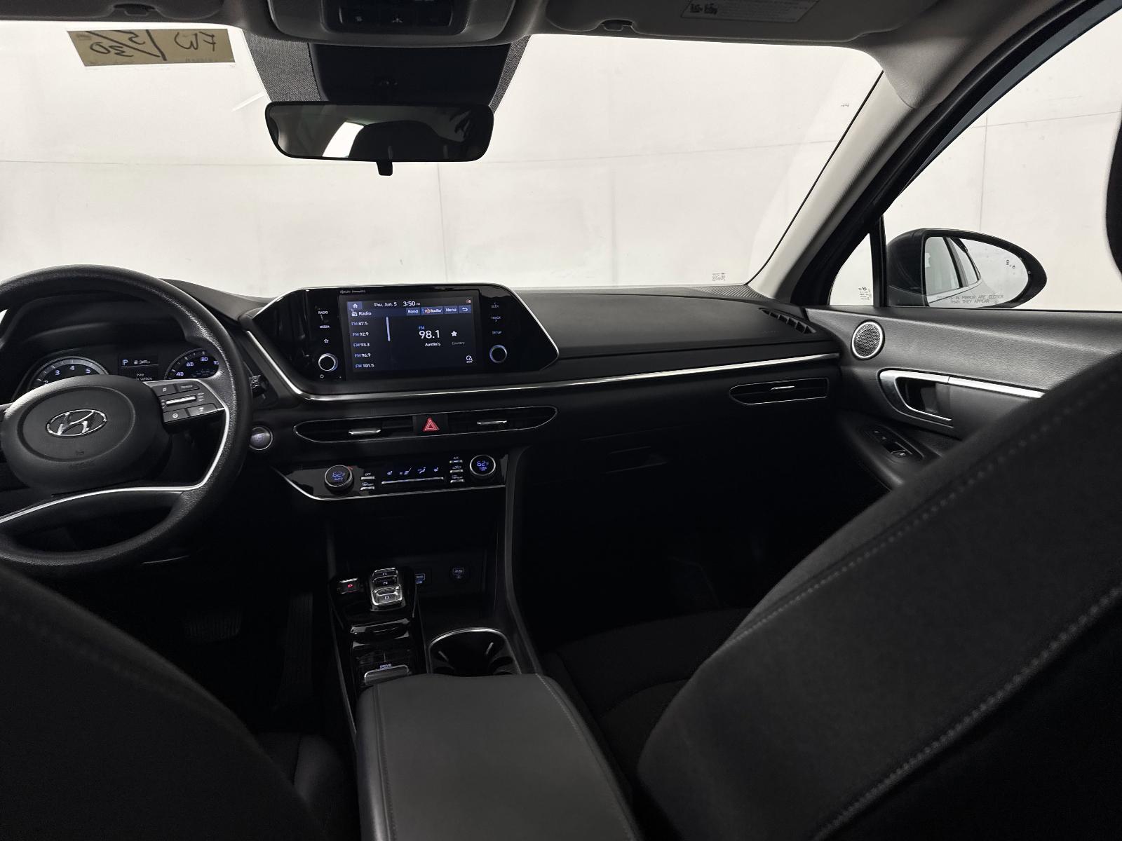 2021 Hyundai Sonata Vehicle Photo in GEORGETOWN, TX 78626-7508