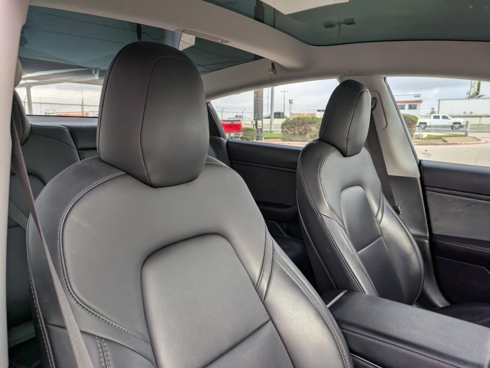2018 Tesla Model 3 Vehicle Photo in SELMA, TX 78154-1460