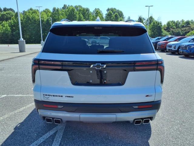 2024 Chevrolet Traverse Vehicle Photo in EMPORIA, VA 23847-1235