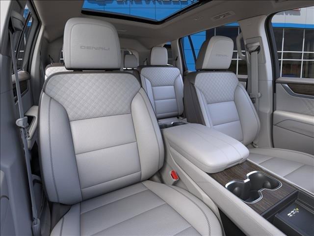 2025 GMC Acadia Vehicle Photo in EMPORIA, VA 23847-1235