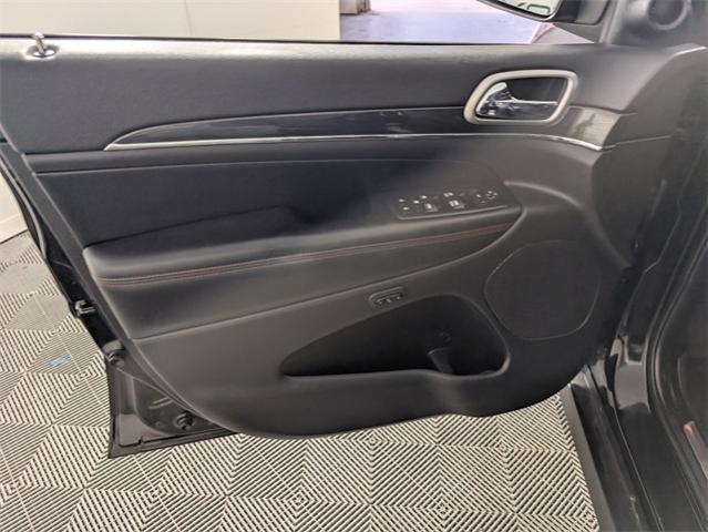 2017 Jeep Grand Cherokee Vehicle Photo in ENGLEWOOD, CO 80113-6708