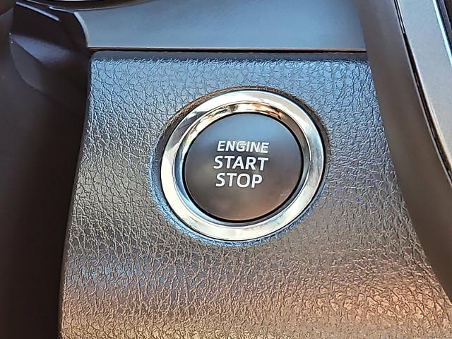 2021 Toyota Camry Vehicle Photo in TREVOSE, PA 19053-4984