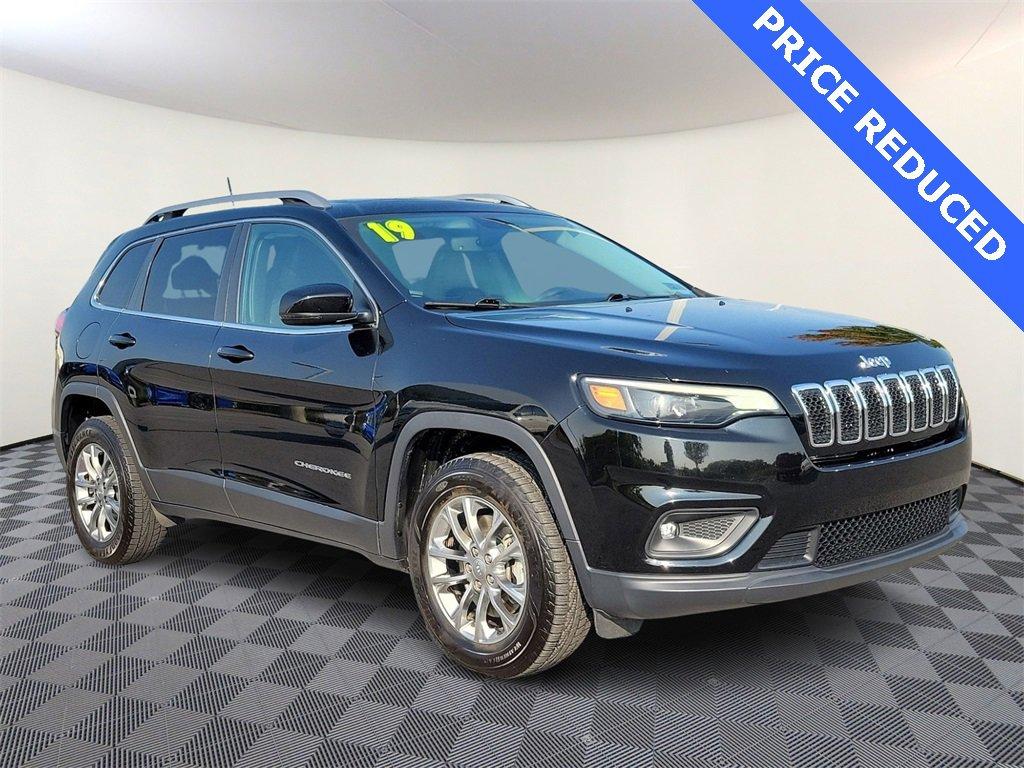 2019 Jeep Cherokee Vehicle Photo in Muncy, PA 17756