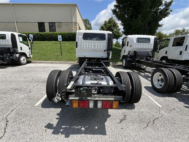 2025 Chevrolet Low Cab Forward 4500 Vehicle Photo in ALCOA, TN 37701-3235