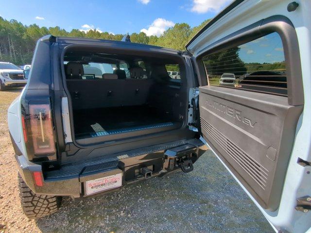 2025 GMC HUMMER EV SUV Vehicle Photo in ALBERTVILLE, AL 35950-0246