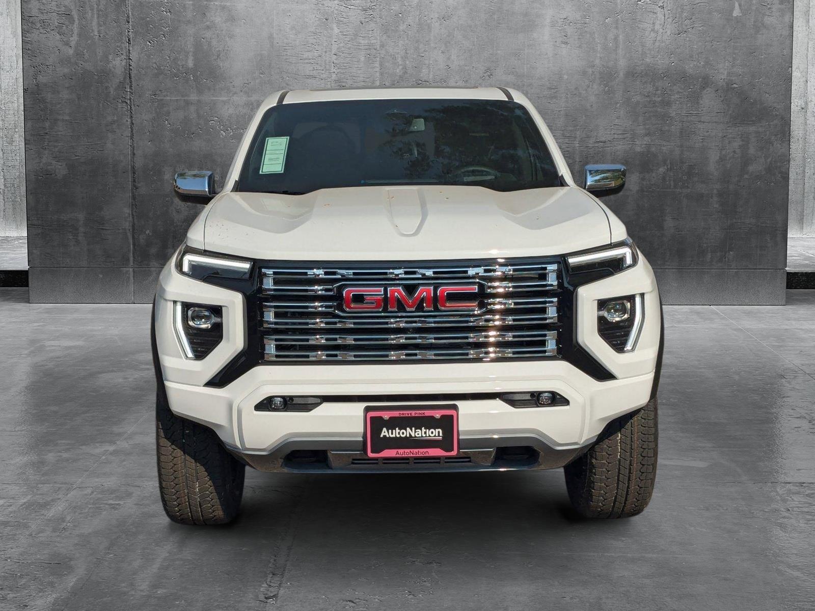 2024 GMC Canyon Vehicle Photo in LONE TREE, CO 80124-2750