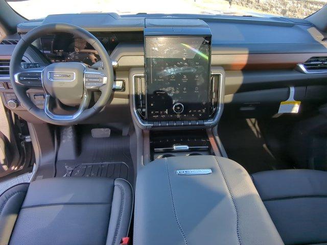 2025 GMC Yukon Vehicle Photo in ALBERTVILLE, AL 35950-0246