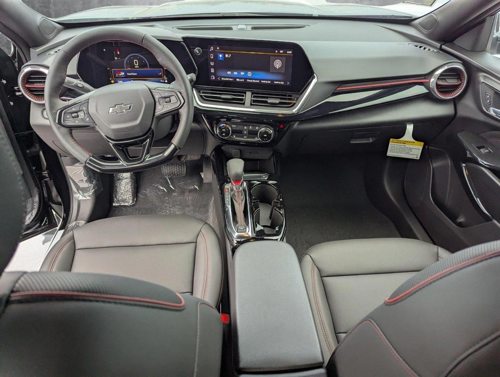 2025 Chevrolet Trax Vehicle Photo in PEMBROKE PINES, FL 33024-6534