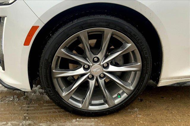 2021 Cadillac CT5 Vehicle Photo in KANSAS CITY, MO 64114-4545