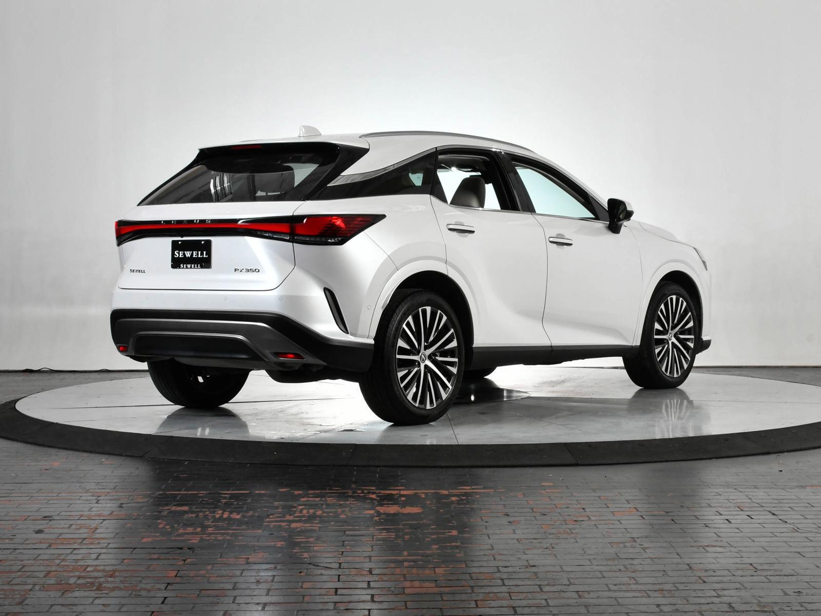 2024 Lexus RX 350 Vehicle Photo in DALLAS, TX 75235