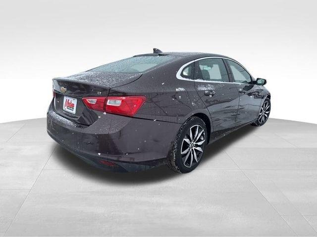 2016 Chevrolet Malibu Vehicle Photo in MEDINA, OH 44256-9631