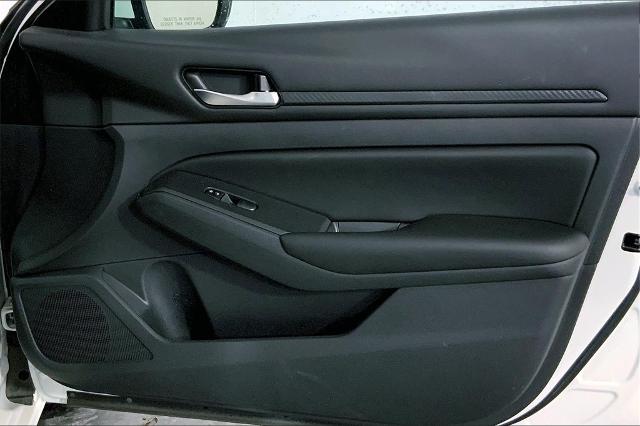 2021 Nissan Altima Vehicle Photo in Lees Summit, MO 64086