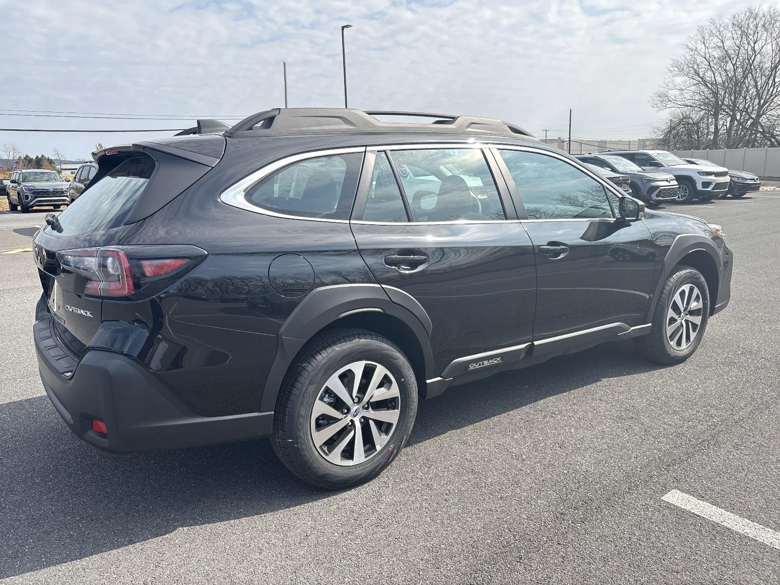 2025 Subaru Outback Vehicle Photo in Mechanicsburg, PA 17050