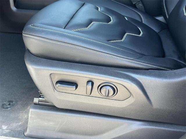 2021 Chevrolet Silverado 1500 Vehicle Photo in ALCOA, TN 37701-3235