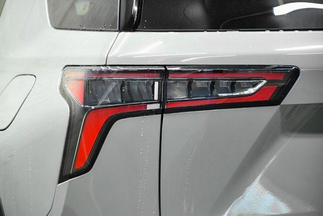 2025 Chevrolet Equinox Vehicle Photo in EVERETT, WA 98203-5662