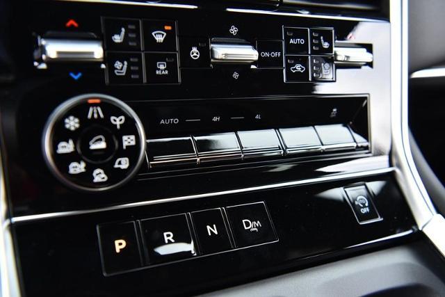 2025 Nissan Armada Vehicle Photo in Ballwin, MO 63011