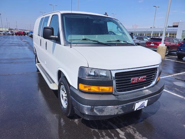 2023 GMC Savana Cargo 2500 Vehicle Photo in GREEN BAY, WI 54304-5303