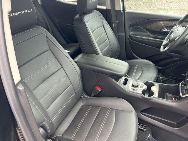 2023 GMC Terrain Vehicle Photo in MEDINA, OH 44256-9631