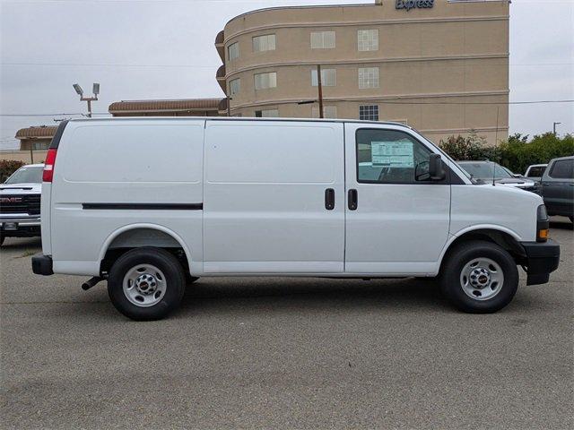 2025 GMC Savana Cargo 2500 Vehicle Photo in PASADENA, CA 91107-3803