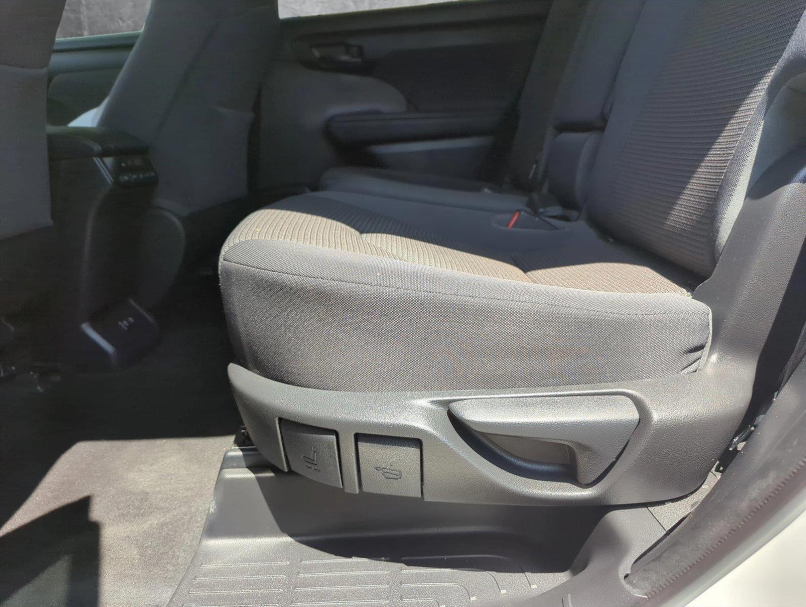 2020 Toyota Highlander Vehicle Photo in Ft. Myers, FL 33907