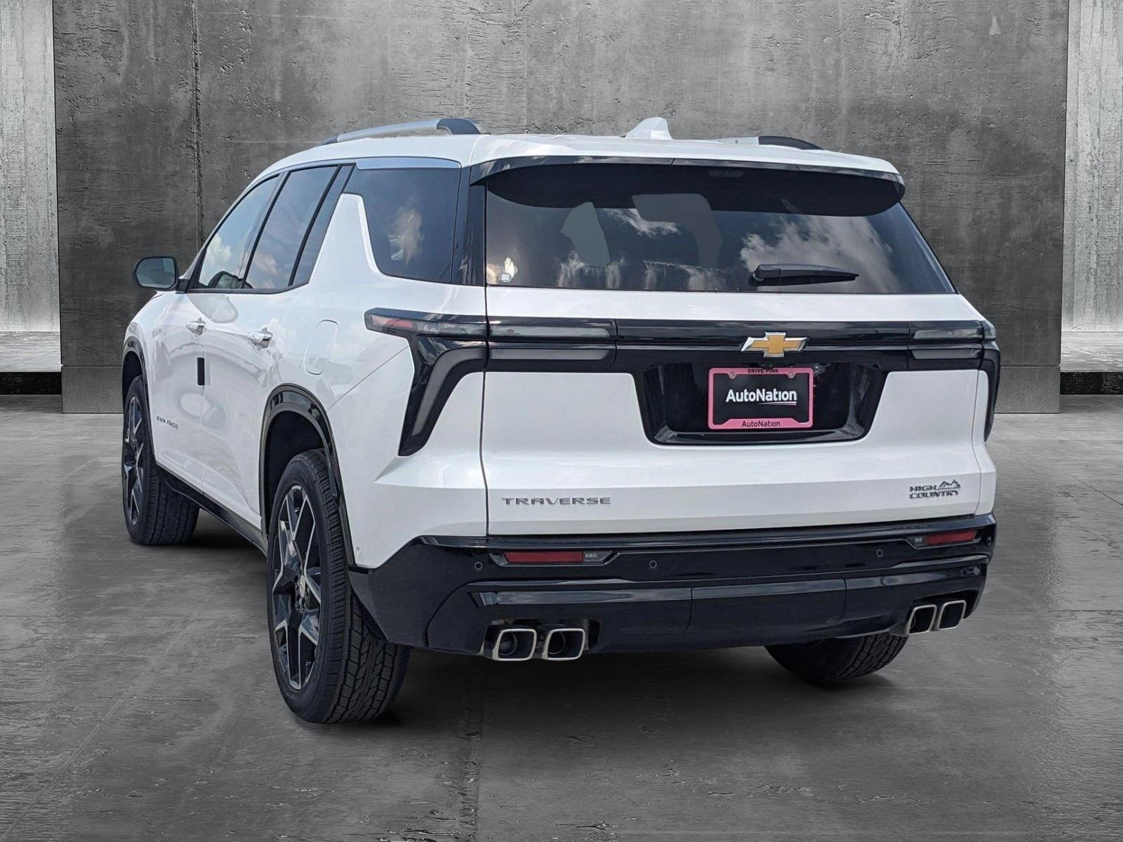 2025 Chevrolet Traverse Vehicle Photo in PEMBROKE PINES, FL 33024-6534