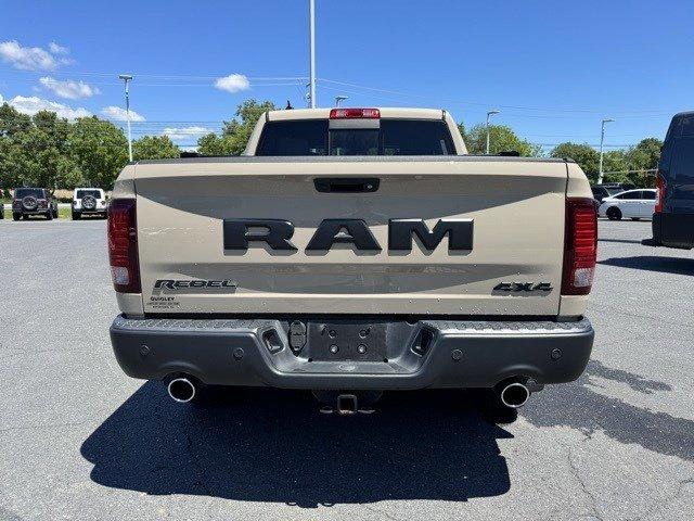 2017 Ram 1500 Vehicle Photo in Mechanicsburg, PA 17050-1707