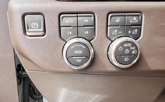 2025 GMC Sierra 1500 Vehicle Photo in EFFINGHAM, IL 62401-2832