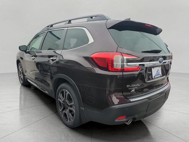 2025 Subaru Ascent Vehicle Photo in Green Bay, WI 54304