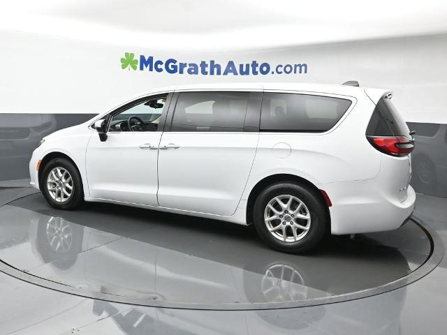 2023 Chrysler Pacifica Vehicle Photo in Cedar Rapids, IA 52402