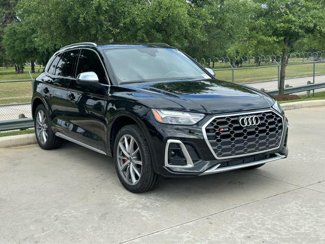 2025 Audi SQ5 Vehicle Photo in HOUSTON, TX 77090