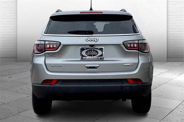 2022 Jeep Compass Vehicle Photo in TOPEKA, KS 66609-0000