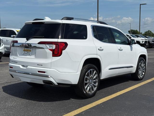 2023 GMC Acadia Vehicle Photo in COLUMBIA, MO 65203-3903
