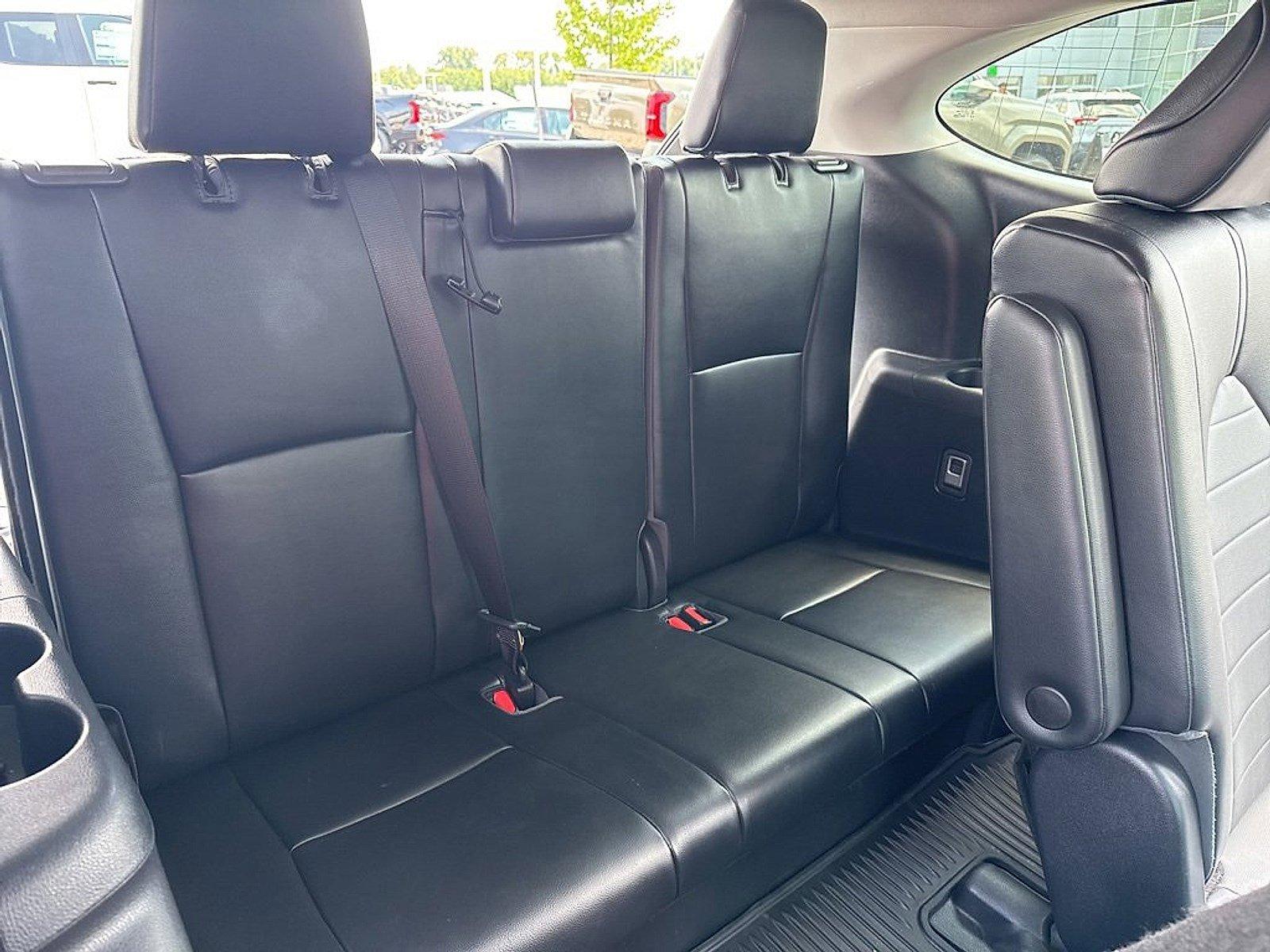 2022 Toyota Highlander Vehicle Photo in Harrisburg, PA 17111