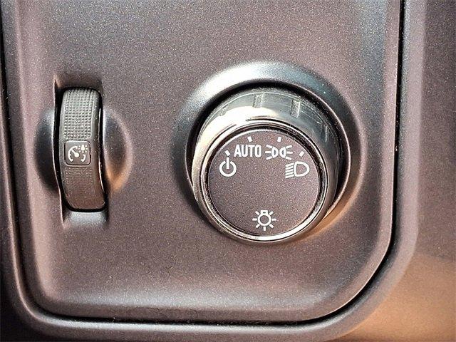 2015 Chevrolet Silverado 1500 Vehicle Photo in LANCASTER, PA 17601-0000