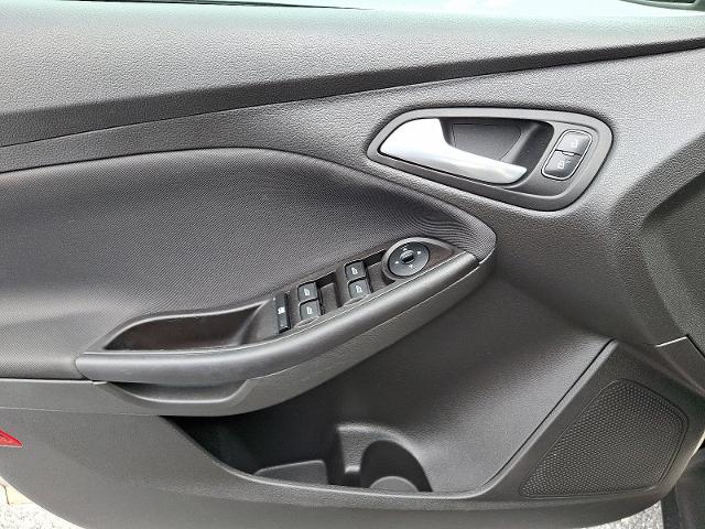 2018 Ford Focus Vehicle Photo in HARRISBURG, PA 17111-1033