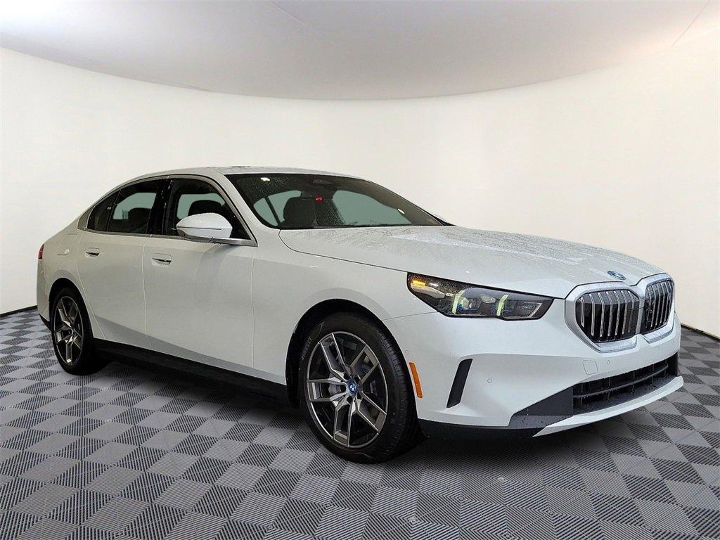 2024 BMW i5 Vehicle Photo in Muncy, PA 17756