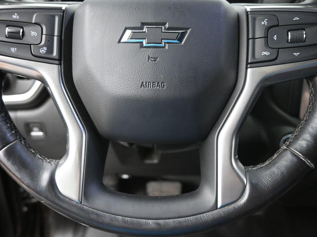2019 Chevrolet Silverado 1500 Vehicle Photo in Cedar Rapids, IA 52402