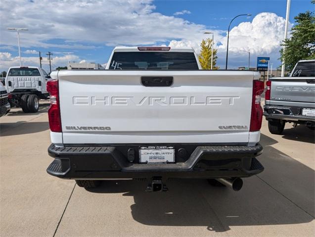 2024 Chevrolet Silverado 2500 HD Vehicle Photo in ENGLEWOOD, CO 80113-6708