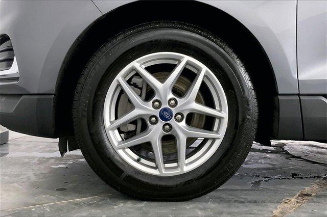2022 Ford Edge Vehicle Photo in INDEPENDENCE, MO 64055-1314