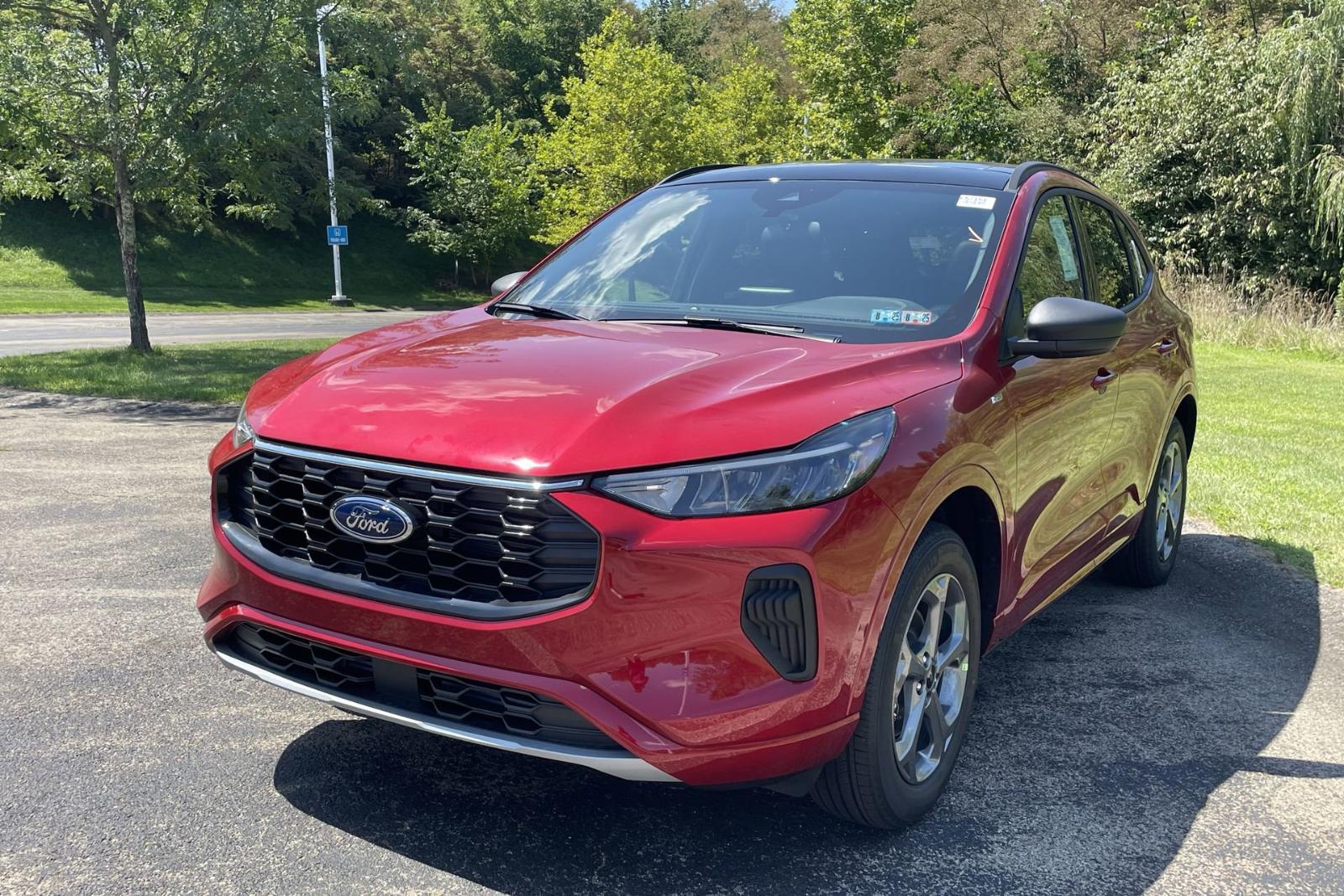 2024 Ford Escape Vehicle Photo in Belle Vernon, PA 15012