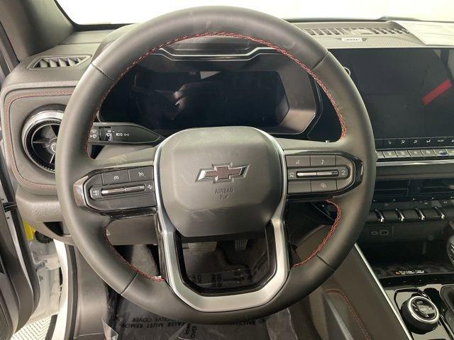 2025 Chevrolet Colorado Vehicle Photo in PHOENIX, AZ 85014-3381