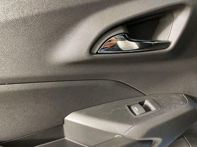 2025 Chevrolet Trax Vehicle Photo in PHOENIX, AZ 85014-3381